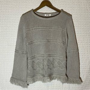 BB DAKOTA | Grey Fringe Knitted Sweater Sz S